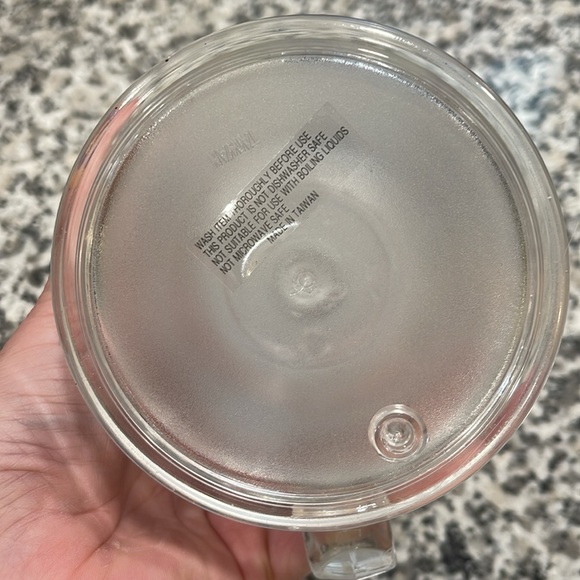 Disney 30th anniversary plastic freezer mug - Picture 4 of 6